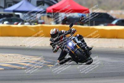 media/Apr-10-2022-SoCal Trackdays (Sun) [[f104b12566]]/Turn 2 (1135am)/